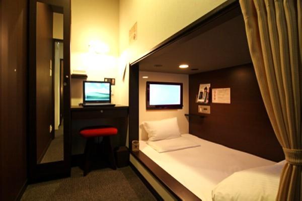 Hotel New Gaea Inn Nakasuhigashi 福岡 外观 照片